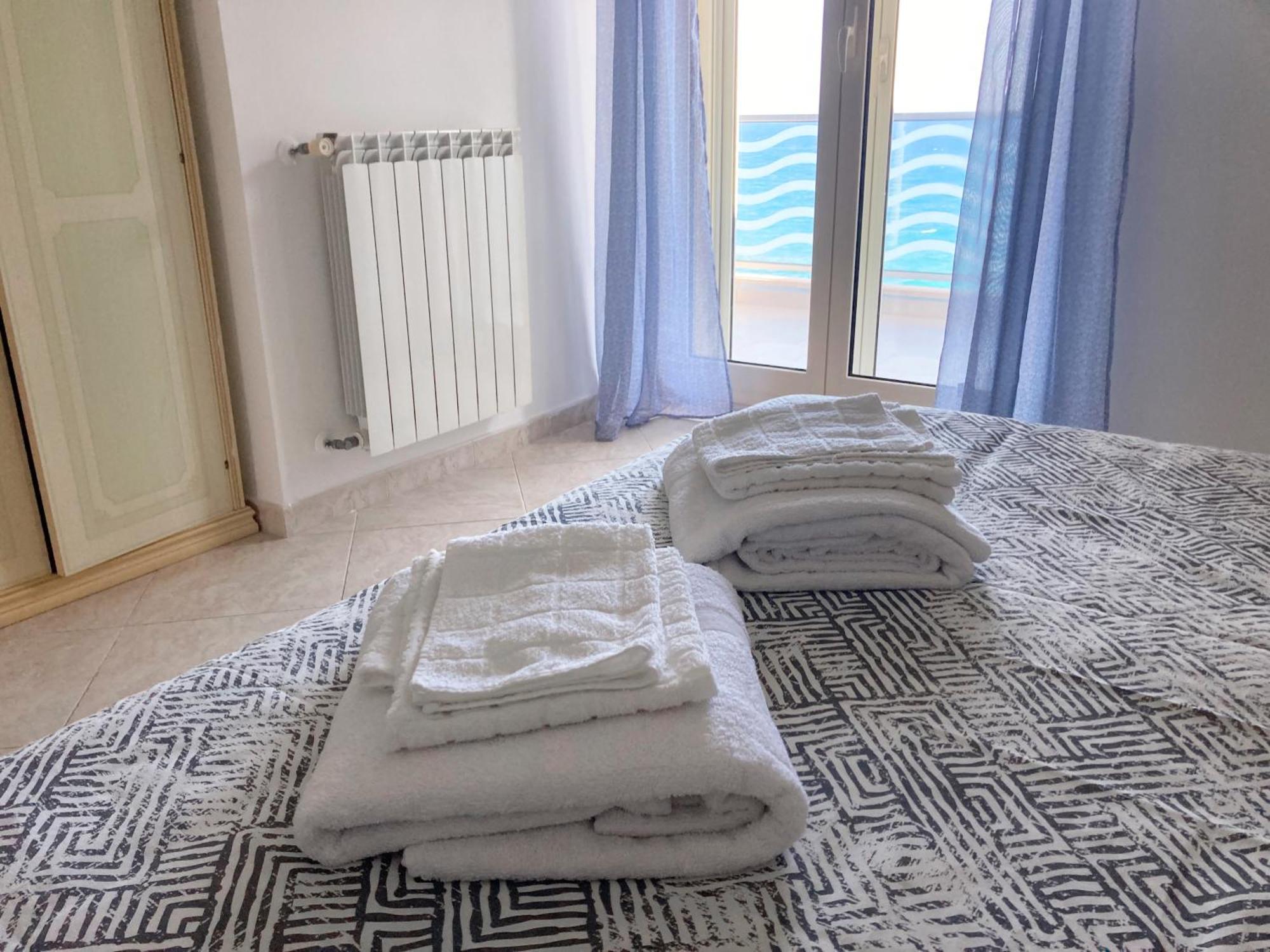Appartamento Milu'Seaview Ampia Casa Vista Mare Giovinazzo Esterno foto