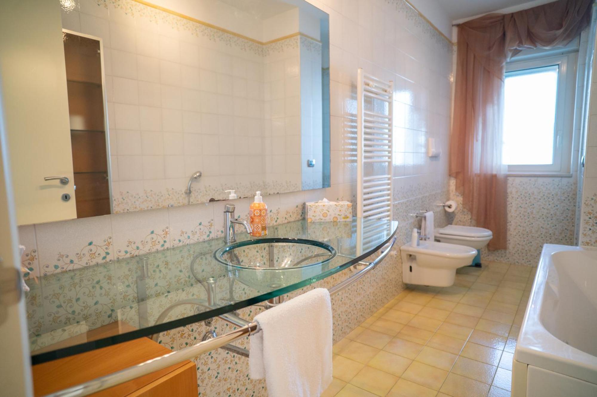 Appartamento Milu'Seaview Ampia Casa Vista Mare Giovinazzo Esterno foto